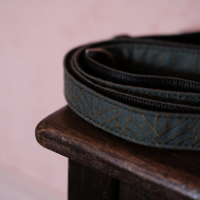 La Laisse Kvadrat – Lichen