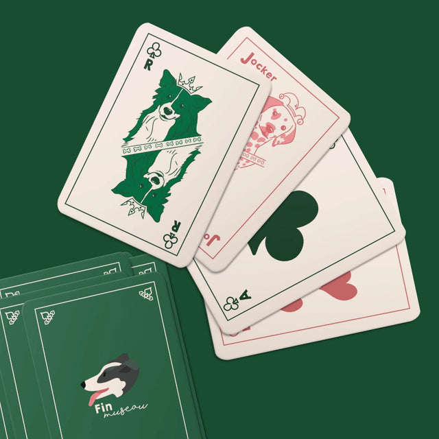 Jeu de cartes avec illustration chiens