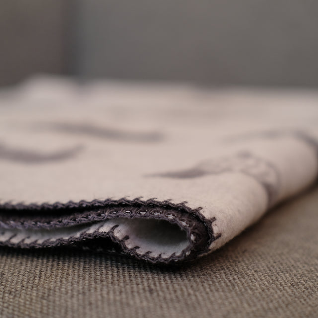 Le Plaid Réversible - Motifs teckel