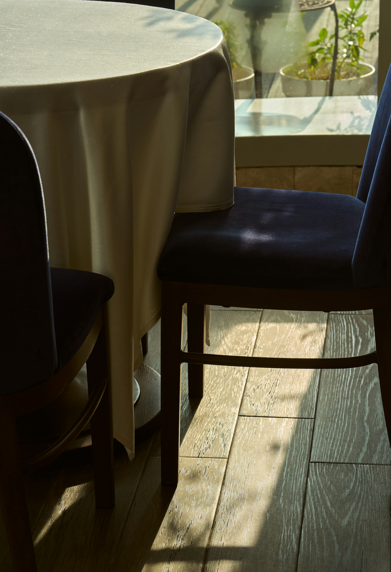 L’institution discrète