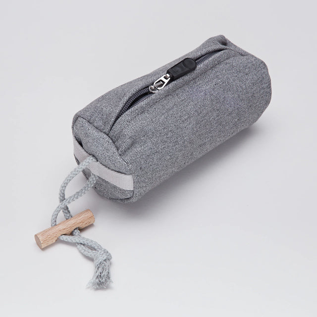 Pochette à friandises pour chien gris chiné