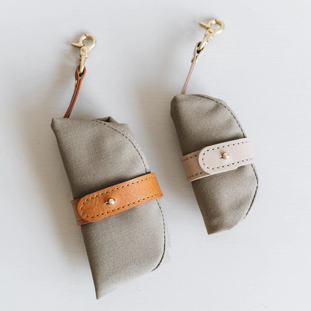 Gamelle de voyage pour chiens présentation des produits et de deux tailles différentes