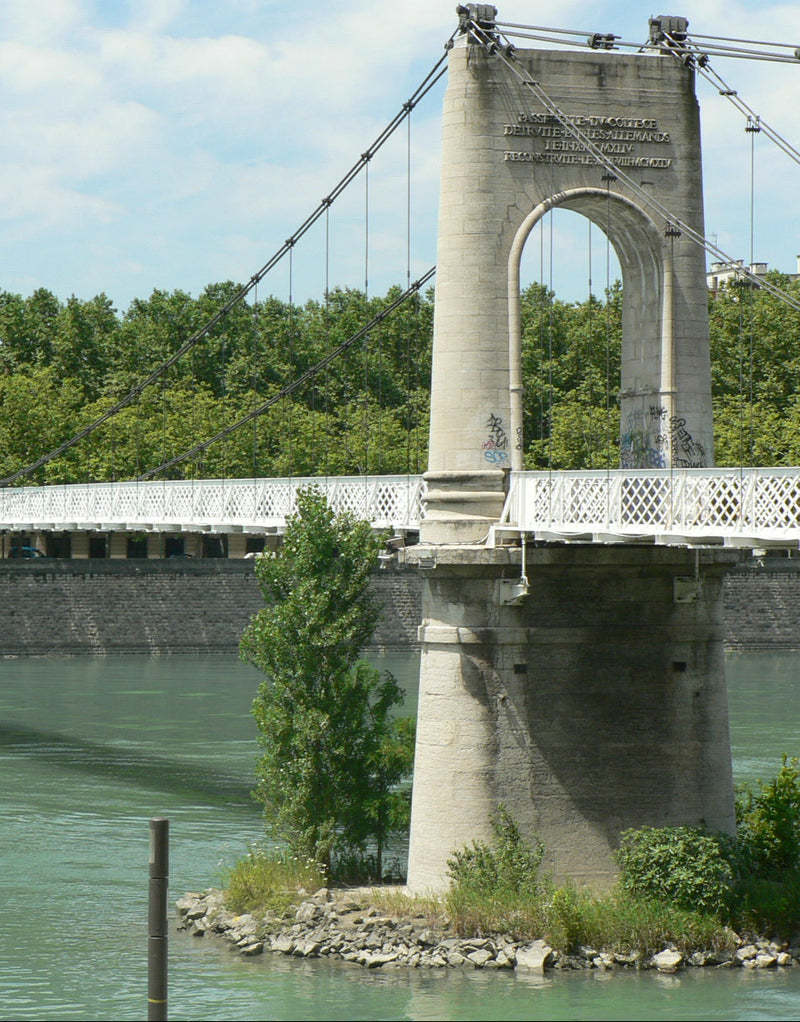 Le trait d’union entre deux rives