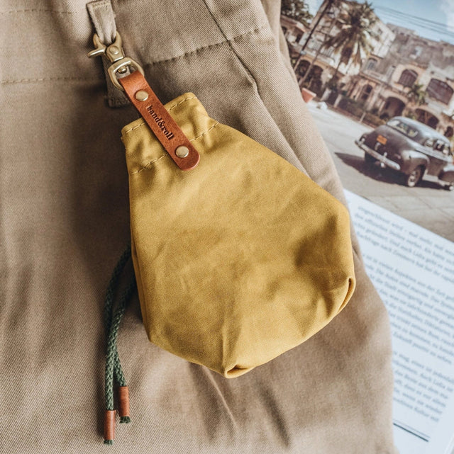 Sacs à friandises jaune pour chien band and roll prunelle