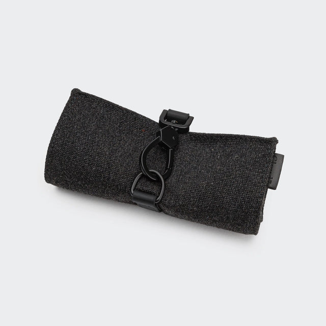 Gamelle de voyage pour chien fermée et repliée